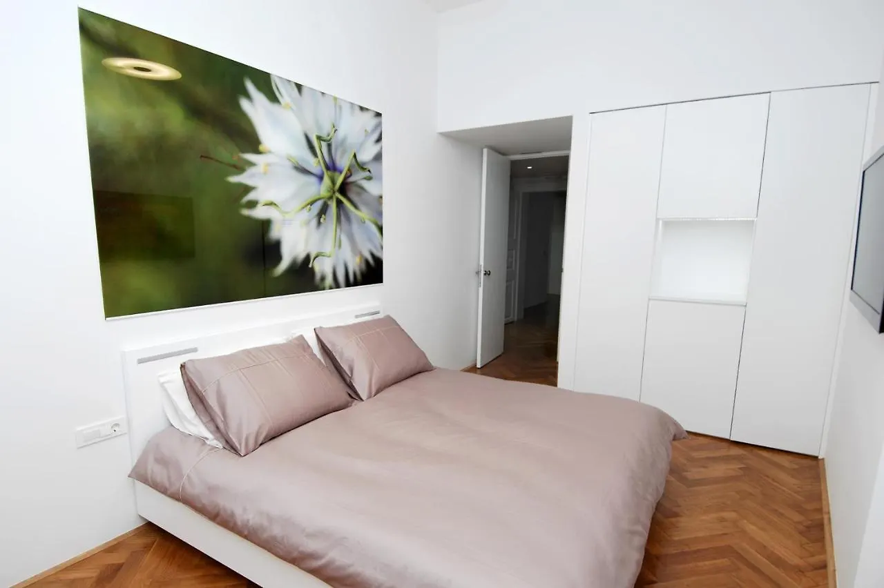 Galeria River Guest House Ljubljana